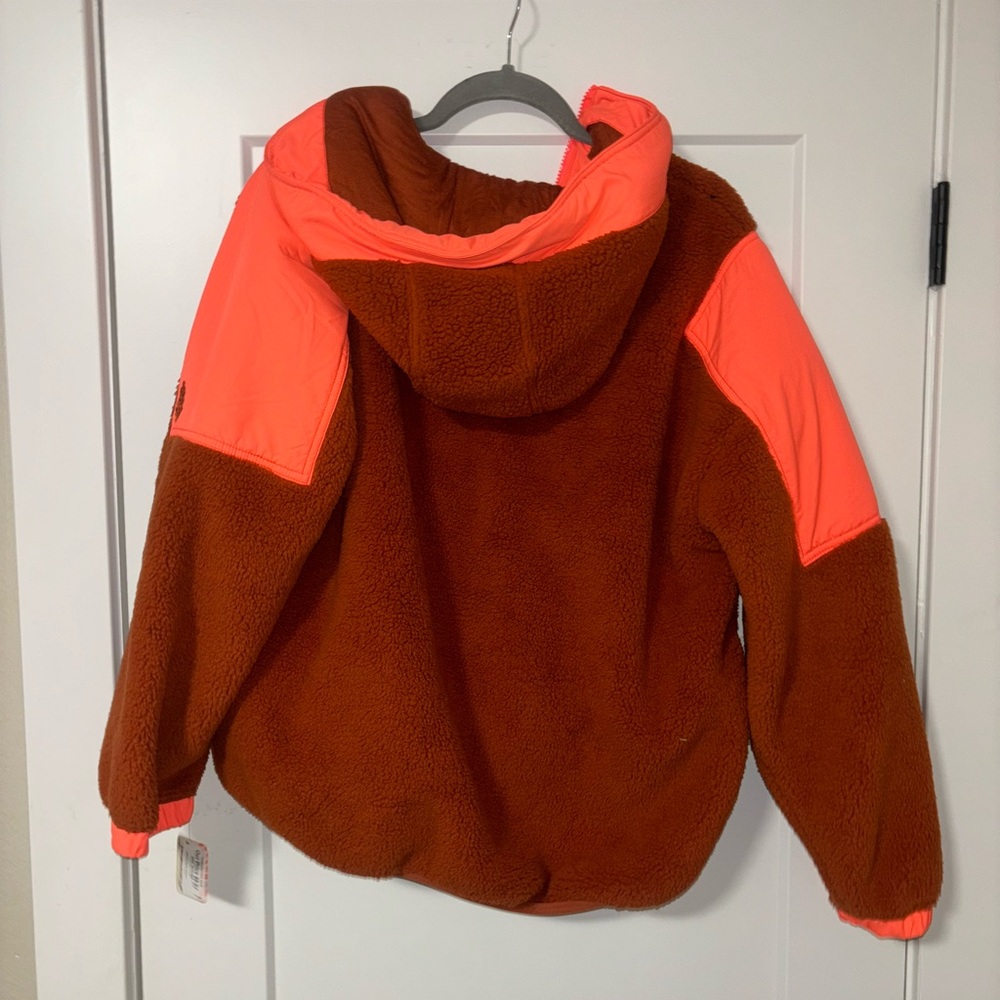 Free People Lead the Pack fleece - Picture 4 of 6